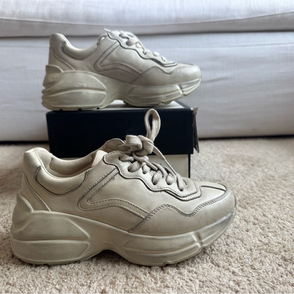 Gucci Rhyton Leather Women’s Distressed Ivory Sneakers, Size 34/4 - Picture 5 of 16